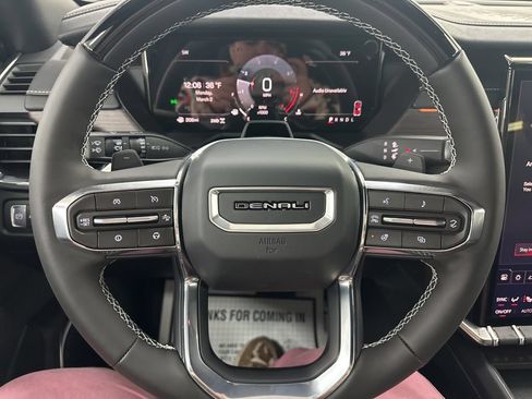 New 2026 GMC Acadia Denali w/ Super Cruise Package AWD/4WD image 35