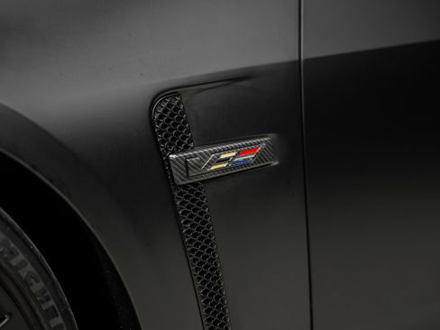 Used 2016 Cadillac CTS V w/ Carbon Fiber Package RWD image 27