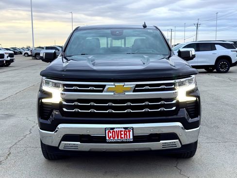 Used 2023 Chevrolet Silverado 1500 LTZ w/ Technology Package image 3