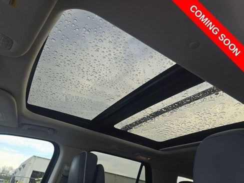 Used 2019 Lincoln Navigator Black Label w/ Cargo Package AWD/4WD image 8