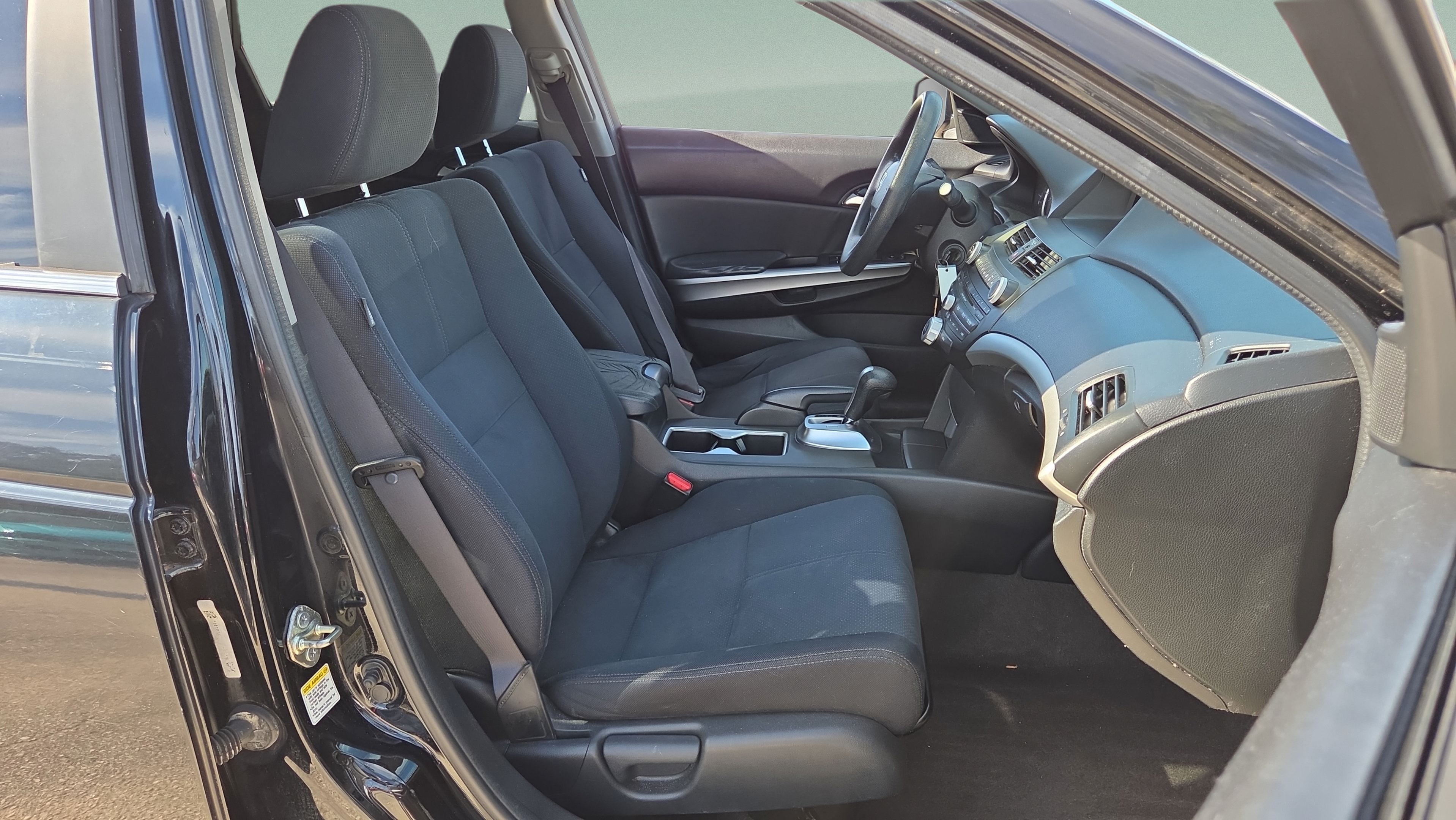 Used 2014 Honda Crosstour EX image 17