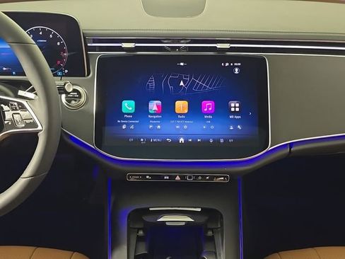 New 2026 Mercedes-Benz E 350 4MATIC Sedan image 19