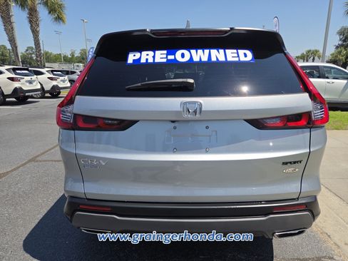 Certified 2025 Honda CR-V Sport image 4