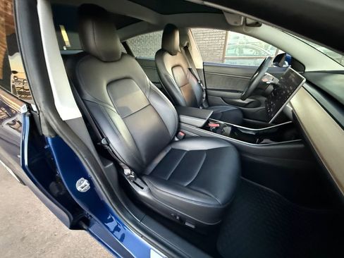 Used 2020 Tesla Model 3 Long Range image 5