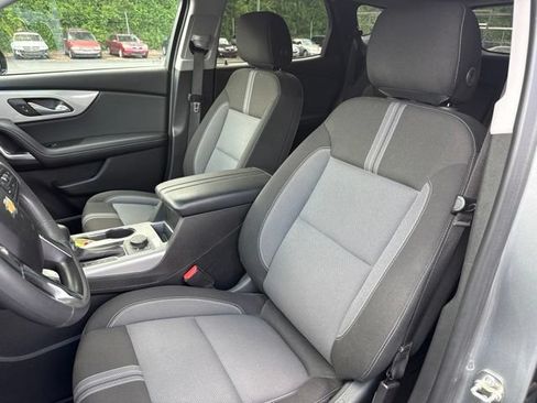 Used 2024 Chevrolet Blazer LT w/ Convenience Package FWD image 13