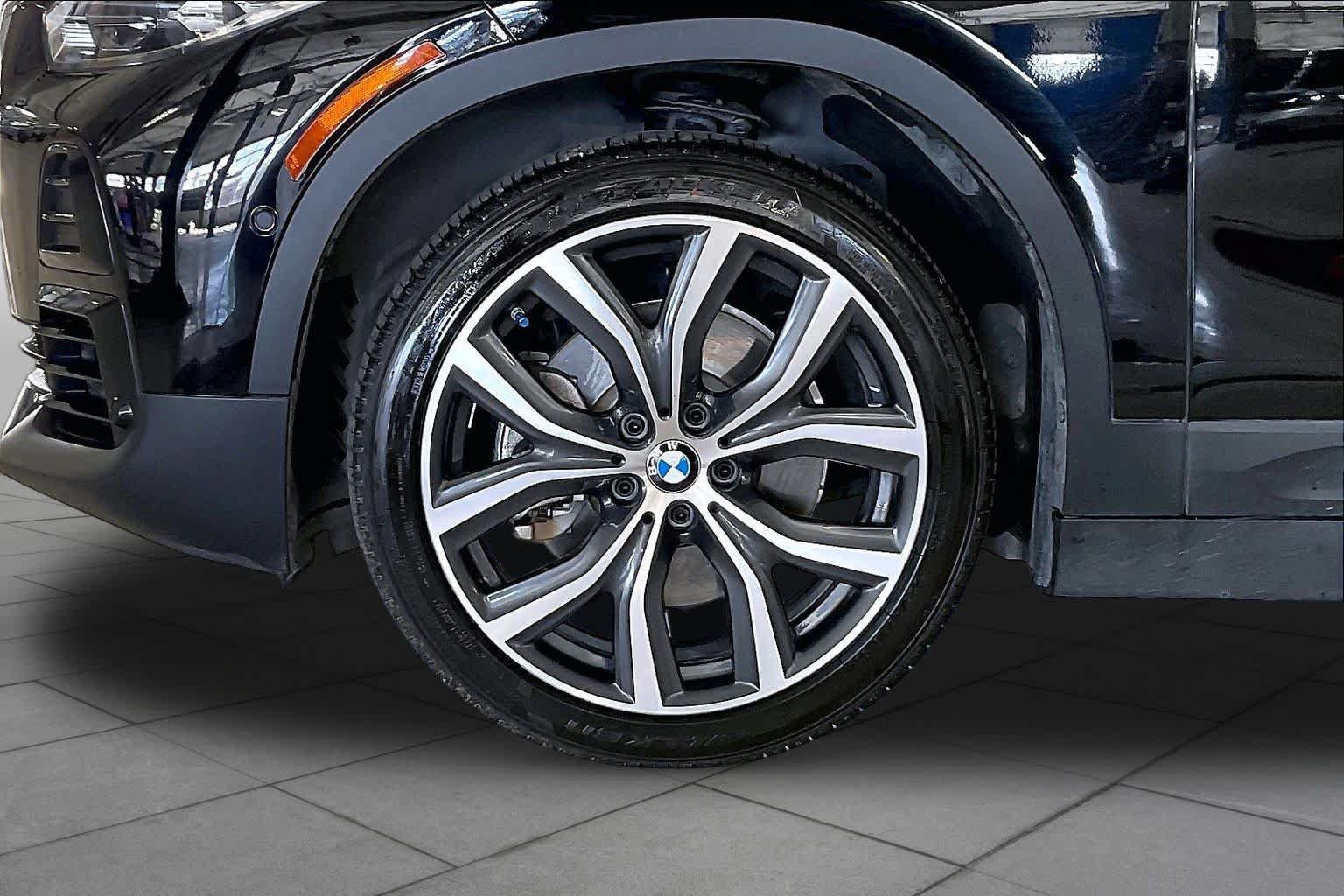 Used 2022 BMW X2 sDrive28i w/ Premium Package FWD image 10
