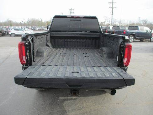 Used 2022 GMC Sierra 2500 Denali w/ Denali Ultimate Package image 6