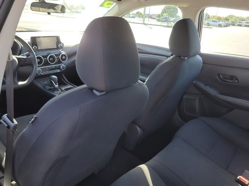 Used 2025 Nissan Sentra S image 12