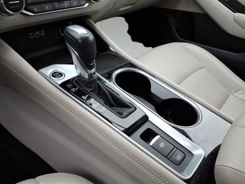 Used 2022 Nissan Altima 2.5 SL image 16