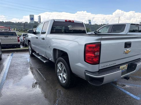 Used 2016 Chevrolet Silverado 1500 Custom w/ Custom Convenience Package RWD image 3