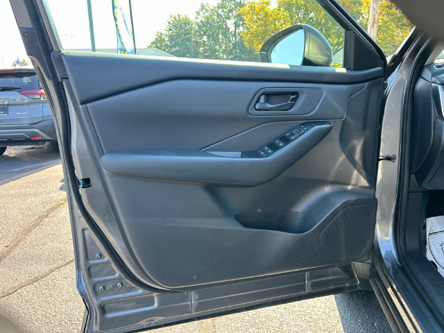 Certified 2026 Nissan Rogue S AWD/4WD image 12