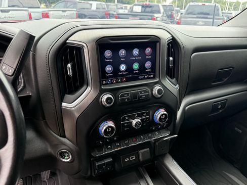 Used 2021 GMC Sierra 1500 Denali w/ Driver Alert Package II AWD/4WD image 19