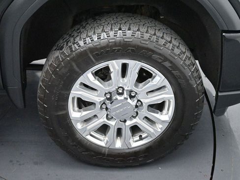 Used 2020 GMC Sierra 2500 Denali w/ Denali Ultimate Package AWD/4WD image 37