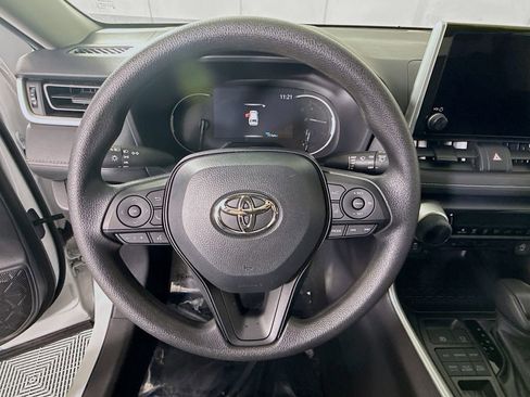 Certified 2025 Toyota RAV4 LE AWD/4WD image 19