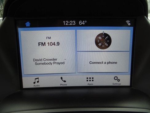 Used 2019 Ford Escape SEL image 22