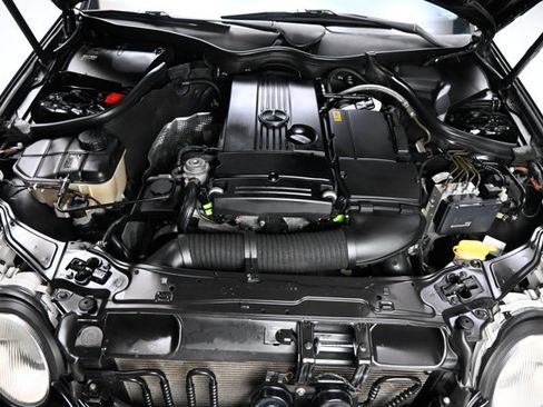 Used 2003 Mercedes-Benz C 230 Sedan image 36