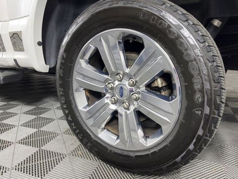 Used 2020 Ford F150 Lariat w/ Equipment Group 502A Luxury AWD/4WD image 11