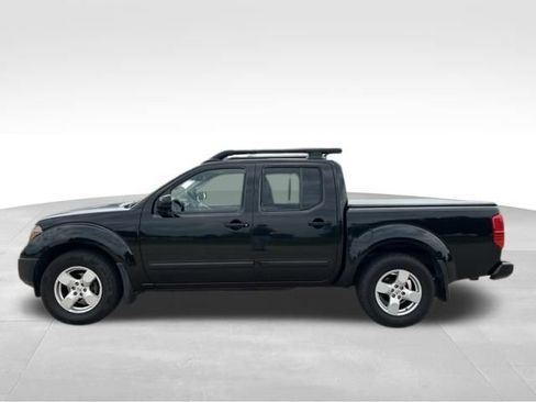 Used 2007 Nissan Frontier LE w/ Rockford Fosgate Pkg RWD image 6