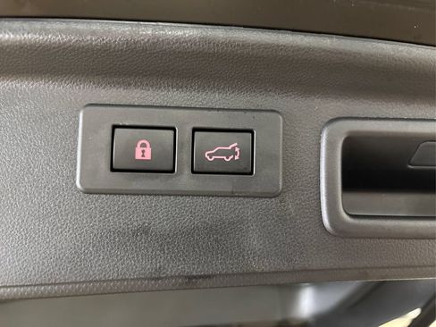 Used 2024 Subaru Forester Touring AWD/4WD image 14