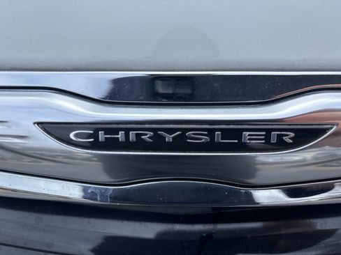 Used 2012 Chrysler 200 S image 16