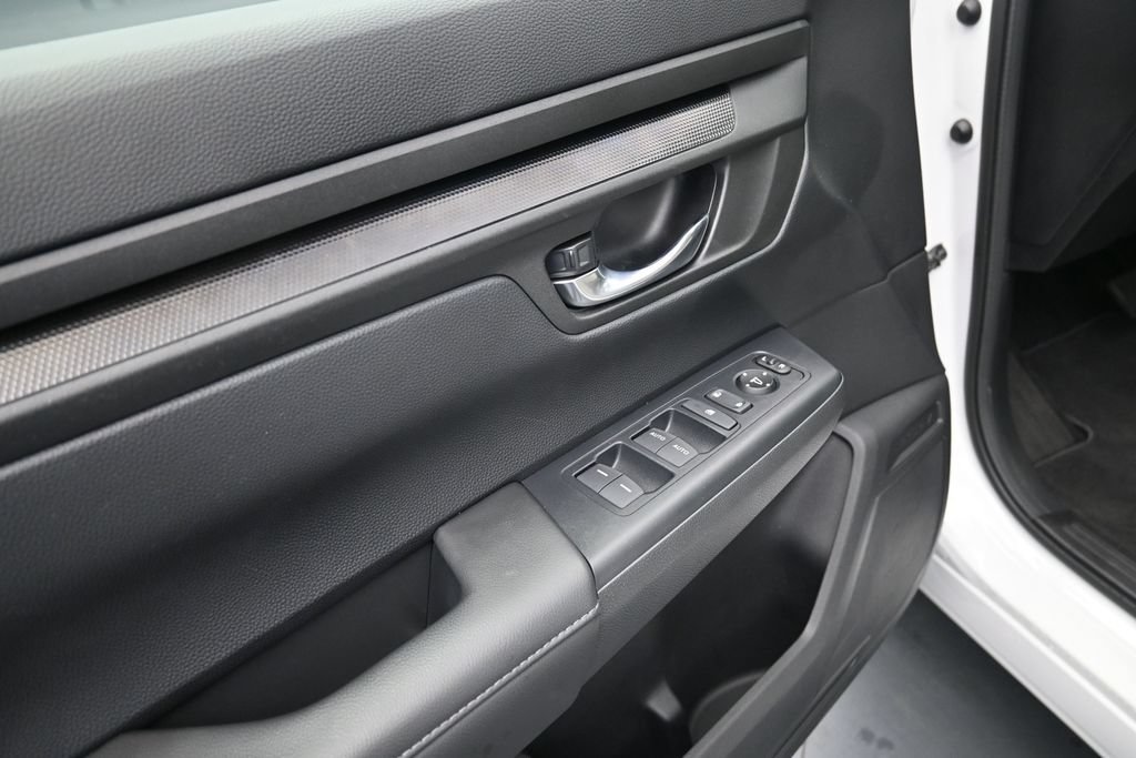 Used 2025 Honda CR-V EX image 19