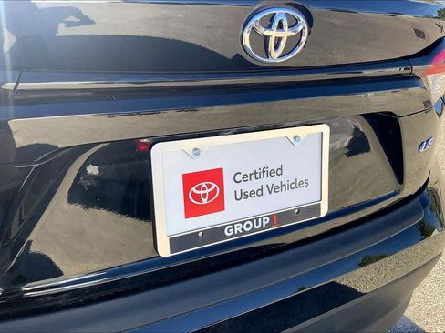 Certified 2025 Toyota Corolla LE image 9