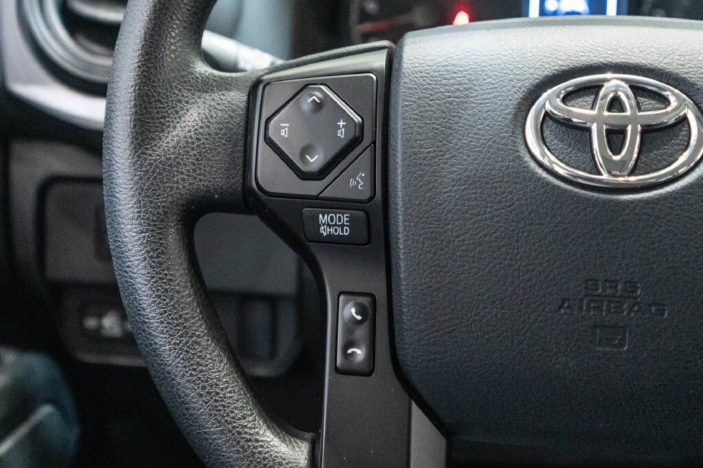 Used 2023 Toyota Tacoma SR AWD/4WD image 17
