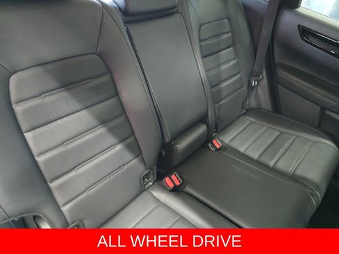 Used 2024 Honda CR-V EX-L image 11