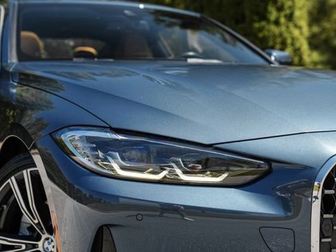 Used 2024 BMW 430i Coupe w/ Convenience Package RWD image 8
