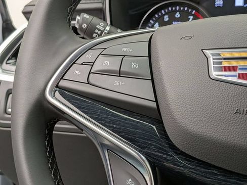 Used 2026 Cadillac XT5 Premium Luxury w/ Driver Assist Package AWD/4WD image 11