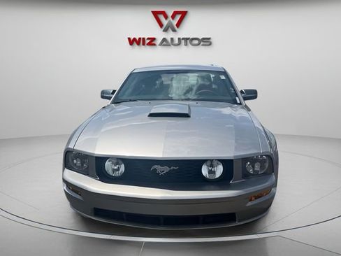 Used 2009 Ford Mustang GT Premium RWD image 8