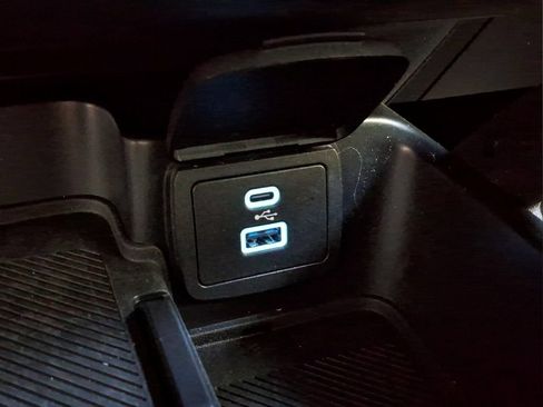 Certified 2025 Ford Bronco Outer Banks w/ Sasquatch Package AWD/4WD image 10