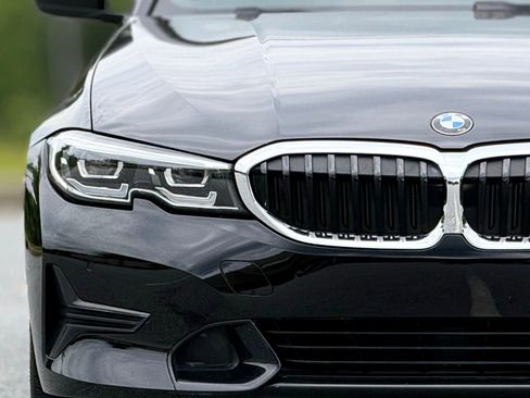 Used 2019 BMW 330i Sedan RWD image 14
