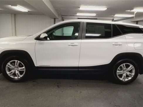 Certified 2024 GMC Terrain SLE image 5