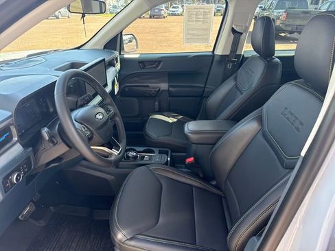 Used 2026 Ford Maverick Lobo AWD/4WD image 11