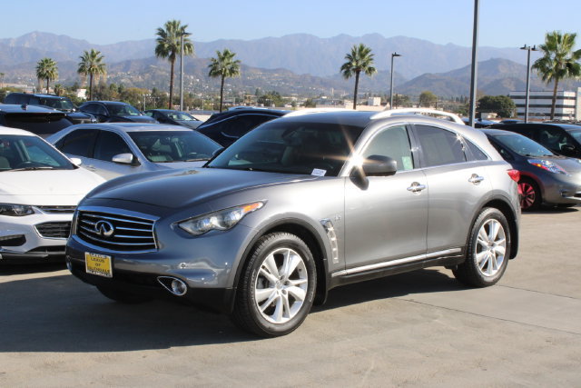 Used 2015 INFINITI QX70 2WD w/ Premium Package image 3