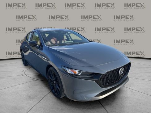 Used 2024 MAZDA MAZDA3 s image 8