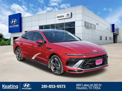 Certified 2024 Hyundai Sonata SEL w/ Convenience Package FWD image 3