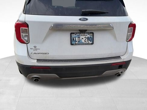 Used 2021 Ford Explorer Limited w/ Equipment Group 301A RWD image 6