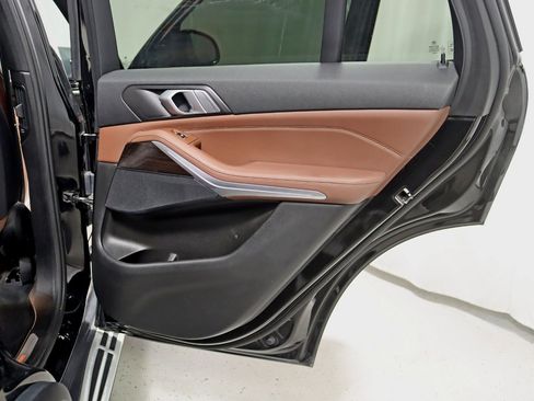 Used 2019 BMW X5 xDrive40i w/ Convenience Package AWD/4WD image 37