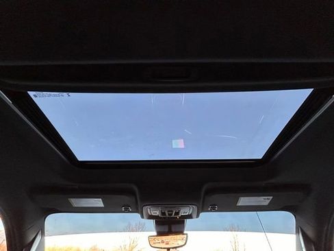 Used 2024 Chevrolet Silverado 3500 High Country w/ High Country Premium Package image 17