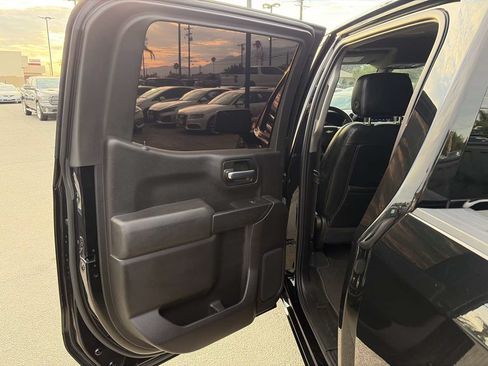 Used 2021 Chevrolet Silverado 1500 Custom RWD image 12