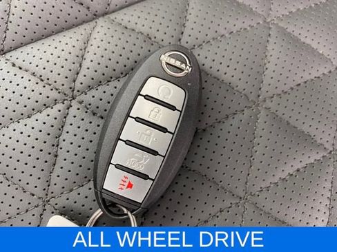 Used 2024 Nissan Murano Platinum image 4