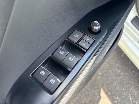 Used 2018 Toyota Camry XLE w/ Audio Package FWD image 25