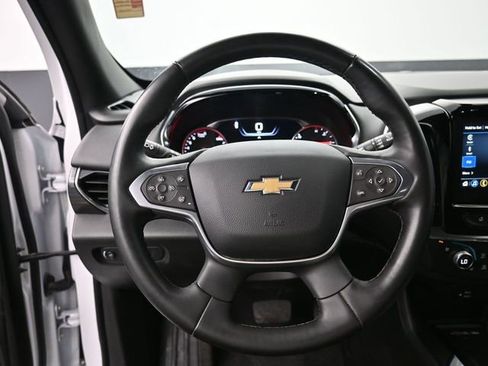 Used 2023 Chevrolet Traverse High Country image 22
