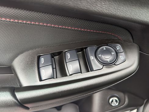 Used 2022 Chevrolet TrailBlazer RS w/ Sun and Liftgate Package image 13