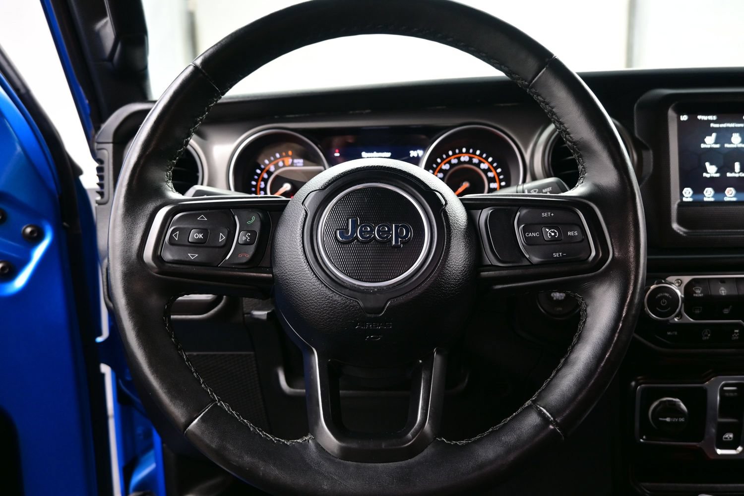 Used 2022 Jeep Wrangler Sport AWD/4WD image 24