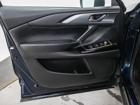 Used 2023 MAZDA CX-9 Touring Plus AWD/4WD image 21