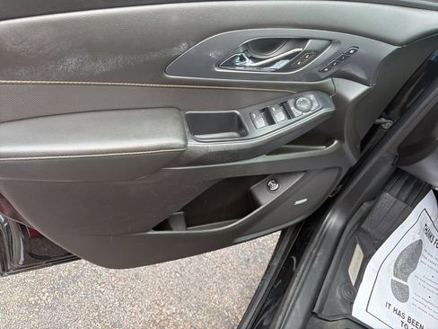 Used 2021 Chevrolet Traverse Premier w/ LPO, Floor Liner Package FWD image 14