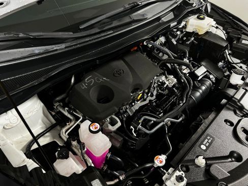 Certified 2023 Toyota Sienna Limited image 10